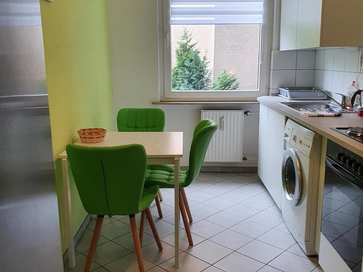 Grosse Ferienwohnung An Der Rheinpromenade Three Duisburg Dış mekan fotoğraf