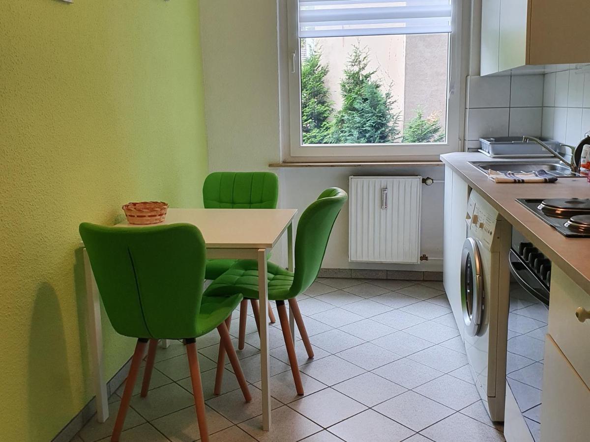 Grosse Ferienwohnung An Der Rheinpromenade Three Duisburg Dış mekan fotoğraf
